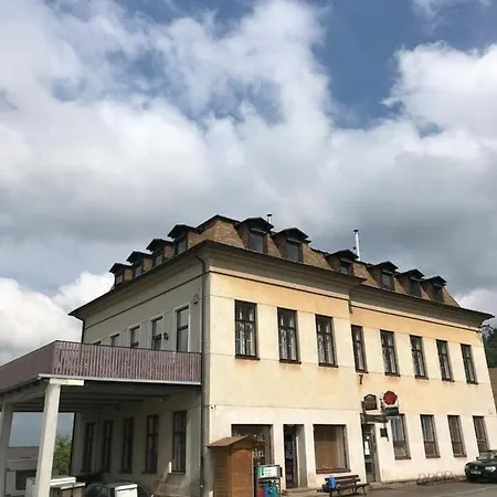 Na Bohdasine Apartment *