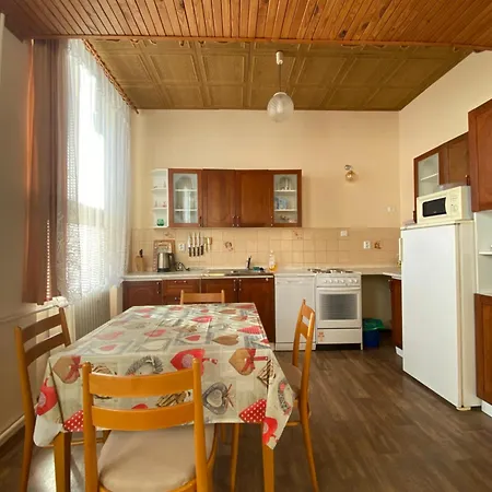 Apartment Na Bohdasine *